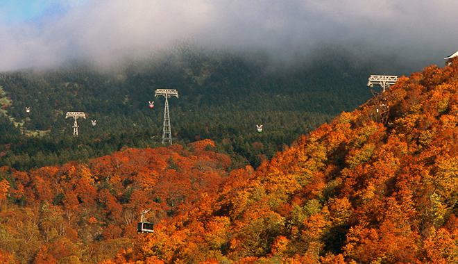 蔵王山の紅葉初雪の頃 川田勘四郎先生の四季折々の蔵王情報 でん六